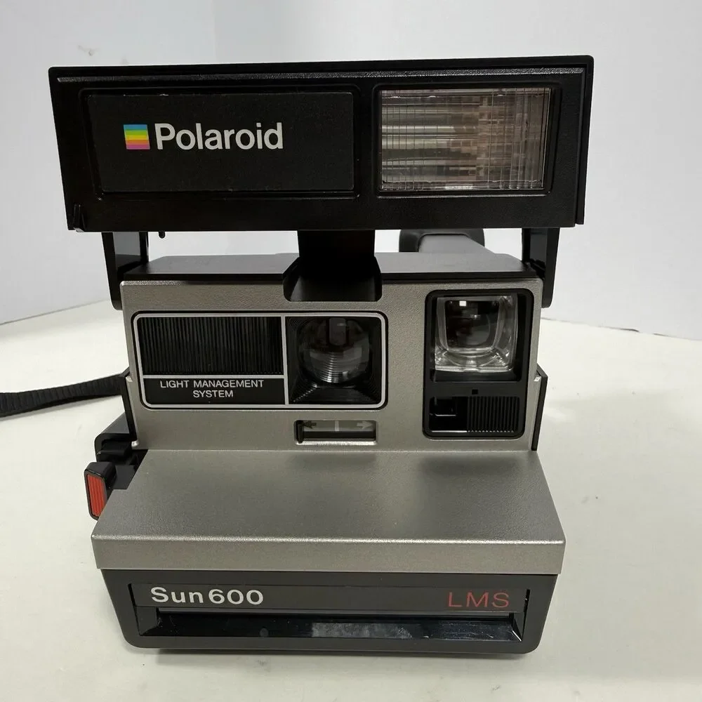 Vintage Polaroid Sun 660 Autofocus Instant Camera 600 Series Film Camera READ